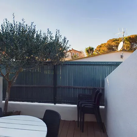 Lumineux 2 Pieces, Terrasse, Proche Plage, Parking, Grau D'agde - Fr-1-423-316 Apartamento